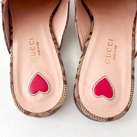 GUCCI | Princetown Horsebit GG Monogram Jumbo Logo Brown Beige Canvas Mules Flat - Picture 5 of 14